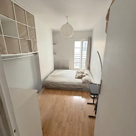 Appartamento Appartement, Parisien Atypique Parigi